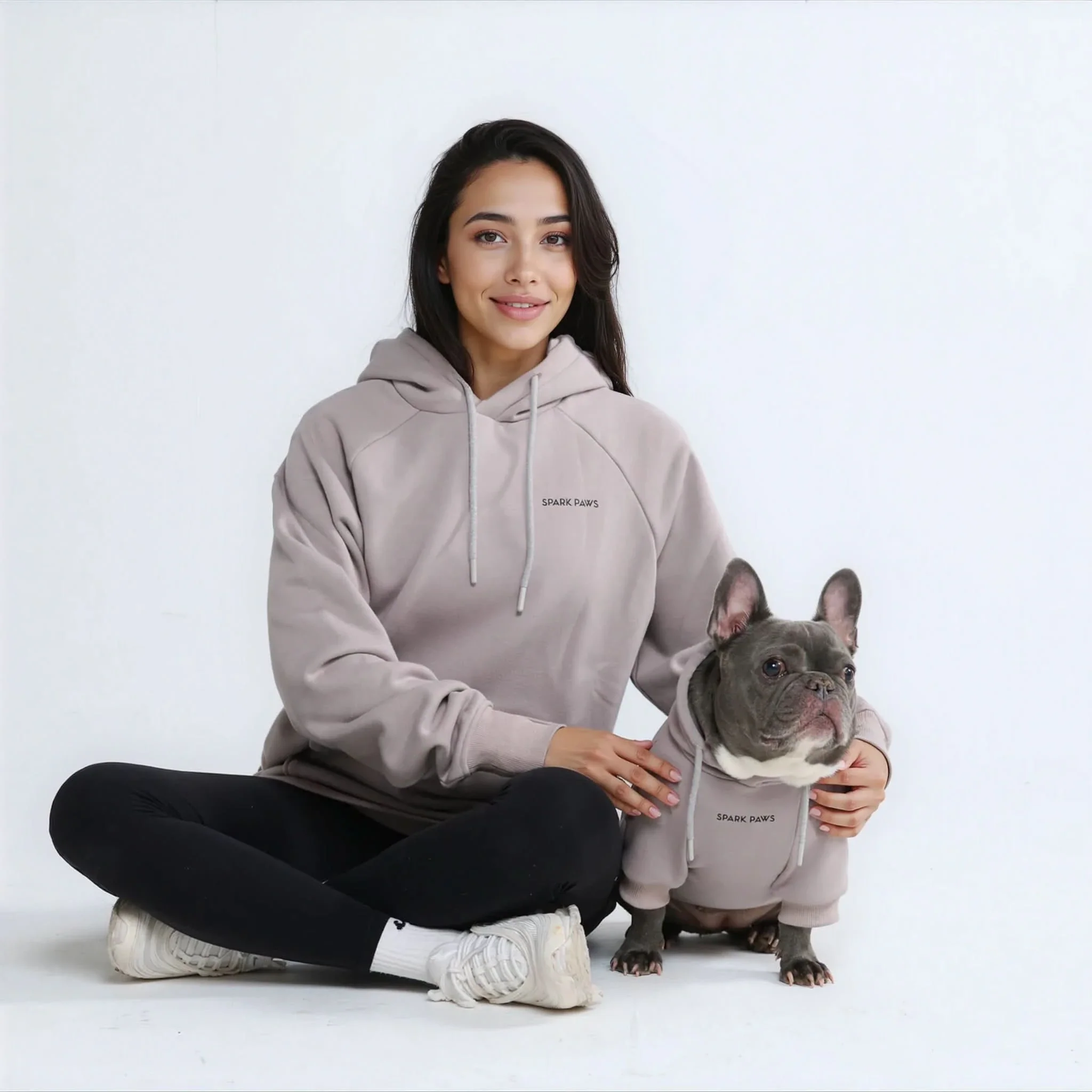 エッセンシャルドッグパーカー - クレイ - Image 11
